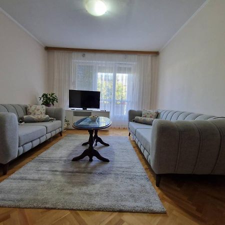 Apartman Zeljko モスタル エクステリア 写真