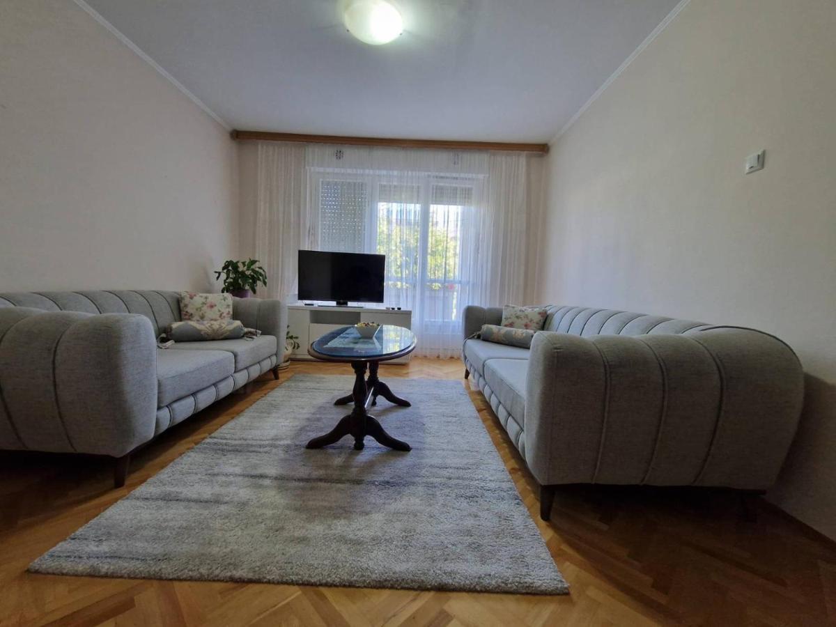 Apartman Zeljko モスタル エクステリア 写真
